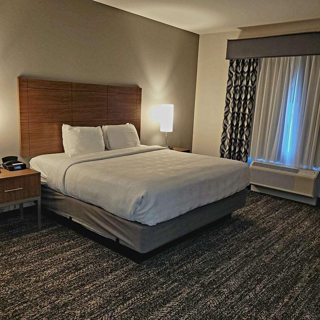 Best Western Plus Coachella Valley Inn & Suites Cathedral City Pokoj fotografie