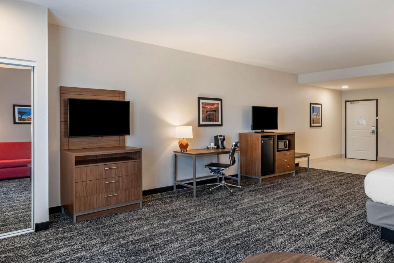 Best Western Plus Coachella Valley Inn & Suites Cathedral City Exteriér fotografie